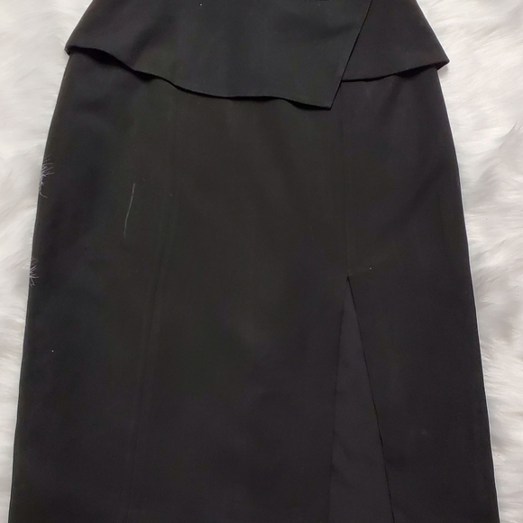 Bcbgmaxazria sleeveless dress Sz 10. Worn once and on good condition - Picture 7 of 7